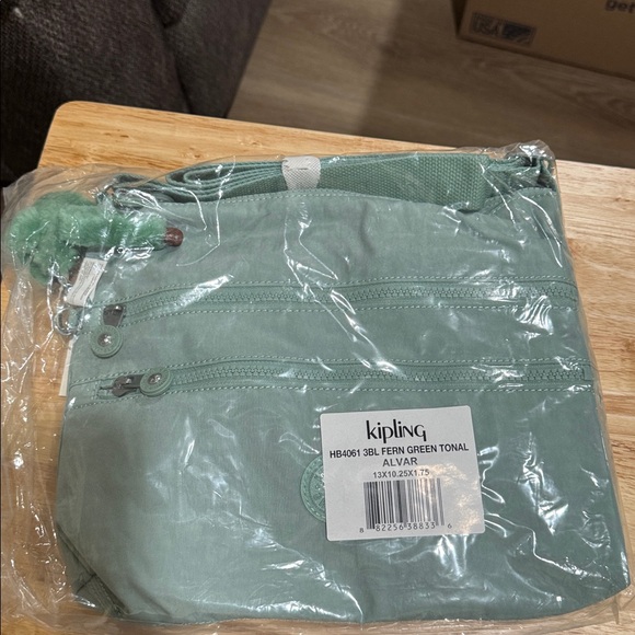 Kipling Colorful Crossbody Bag - Picture 1 of 1